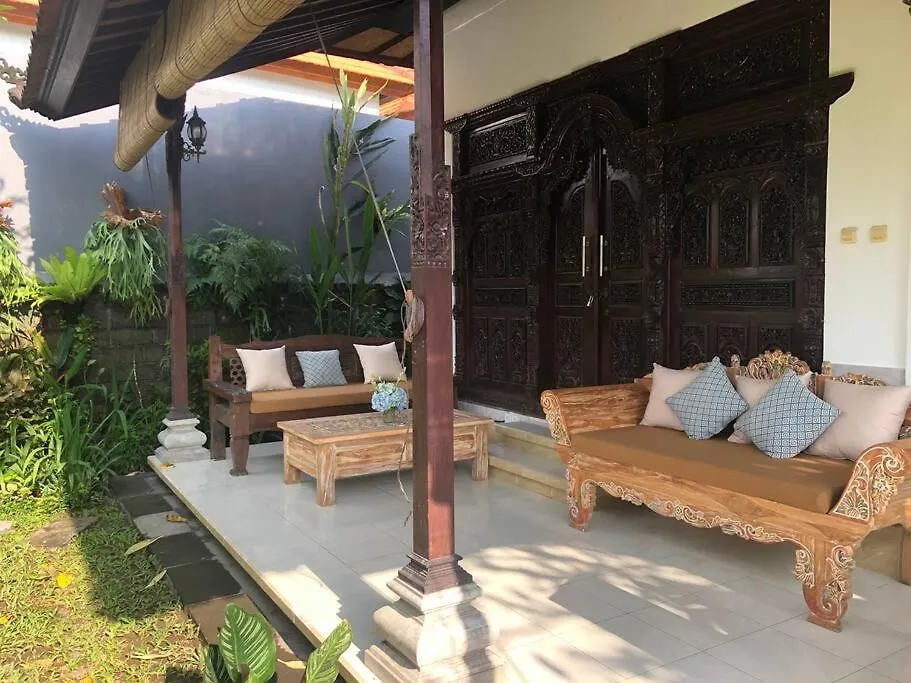 A Lush Tropical Villa In Ubud Rice Fields